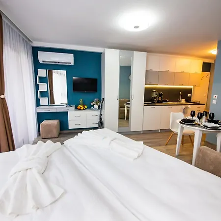 Ivi Ema Апартамент Кранево